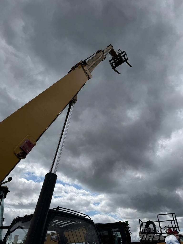 CAT TH360 Teleskopiskie manipulatori
