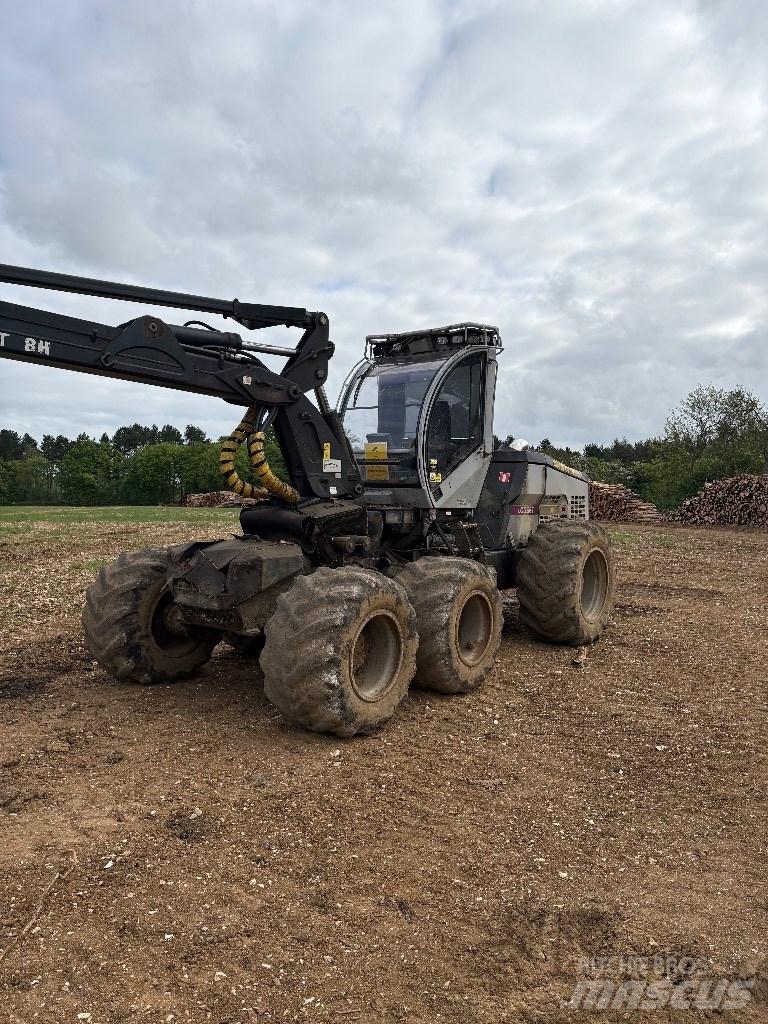 Logset 8 H Harvesteri