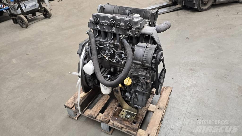 Deutz F3M2011 Dzinēji