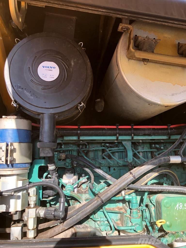 Volvo L70F Iekrāvēji uz riteņiem