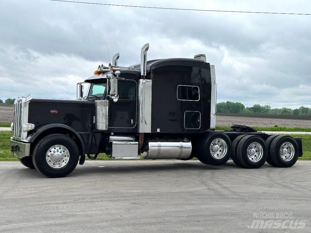 Peterbilt 389 Vilcēji