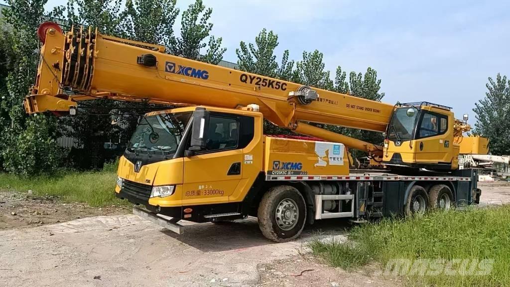 XCMG QY25K5C Visurgājēji celtņi