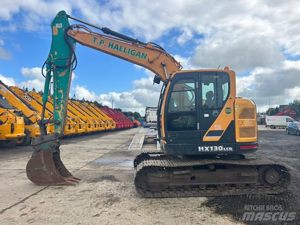 Hyundai HX130 LCR Kāpurķēžu ekskavatori