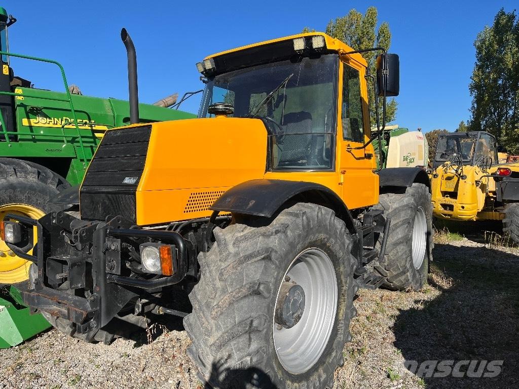 JCB Fastrac 155-65 Traktori