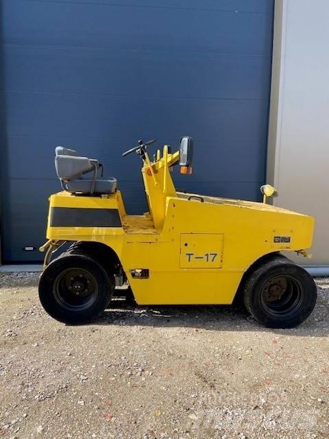 Sakai TS 160 Pneimatiskie veltņi
