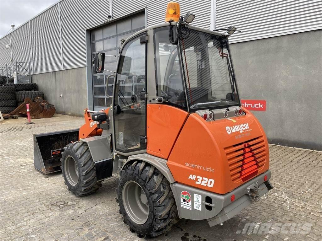 Weycor AR320 Cab Multifunkcionālie iekrāvēji