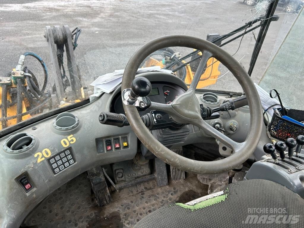 Volvo L 60 E Iekrāvēji uz riteņiem