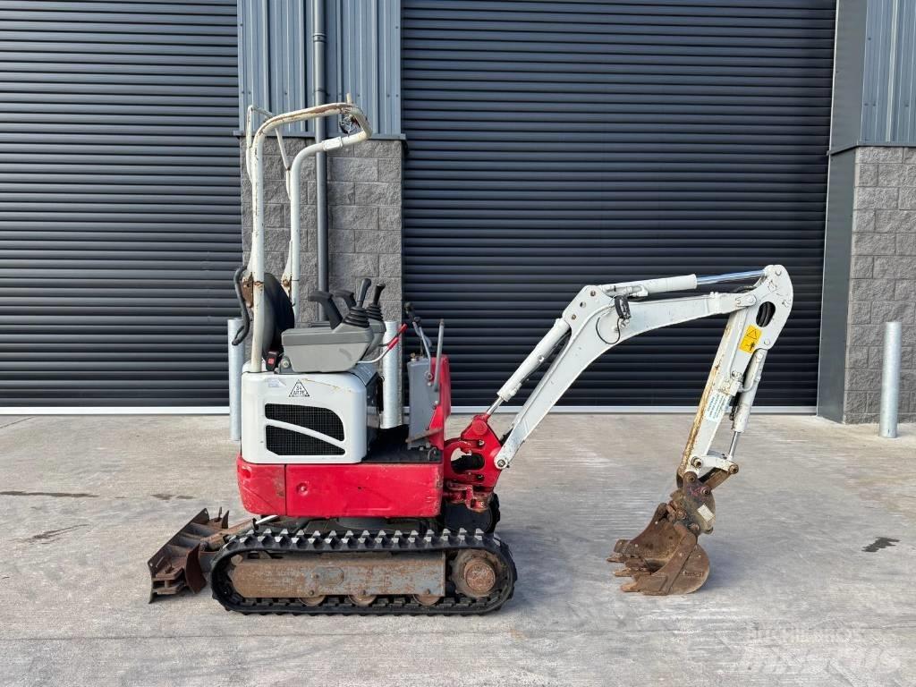 Takeuchi TB 210 R Mini ekskavatori < 7 t