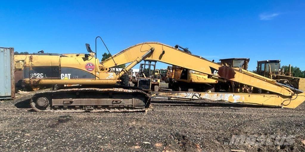 CAT 322 CL Kāpurķēžu ekskavatori