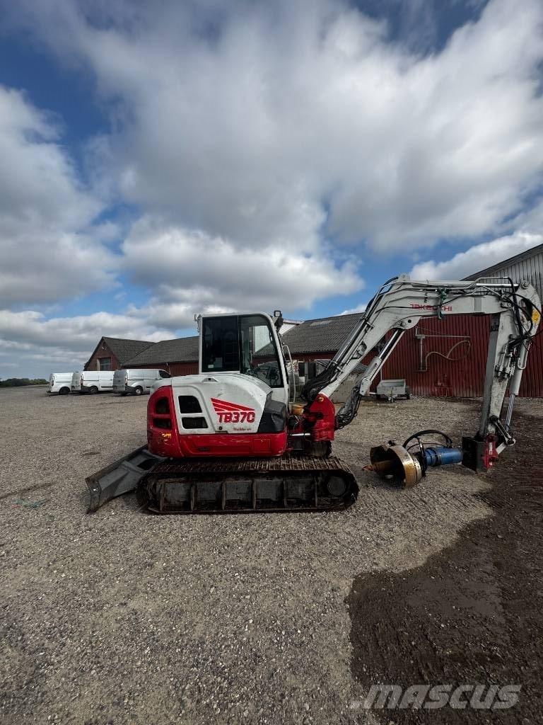 Takeuchi TB 370 Kāpurķēžu ekskavatori