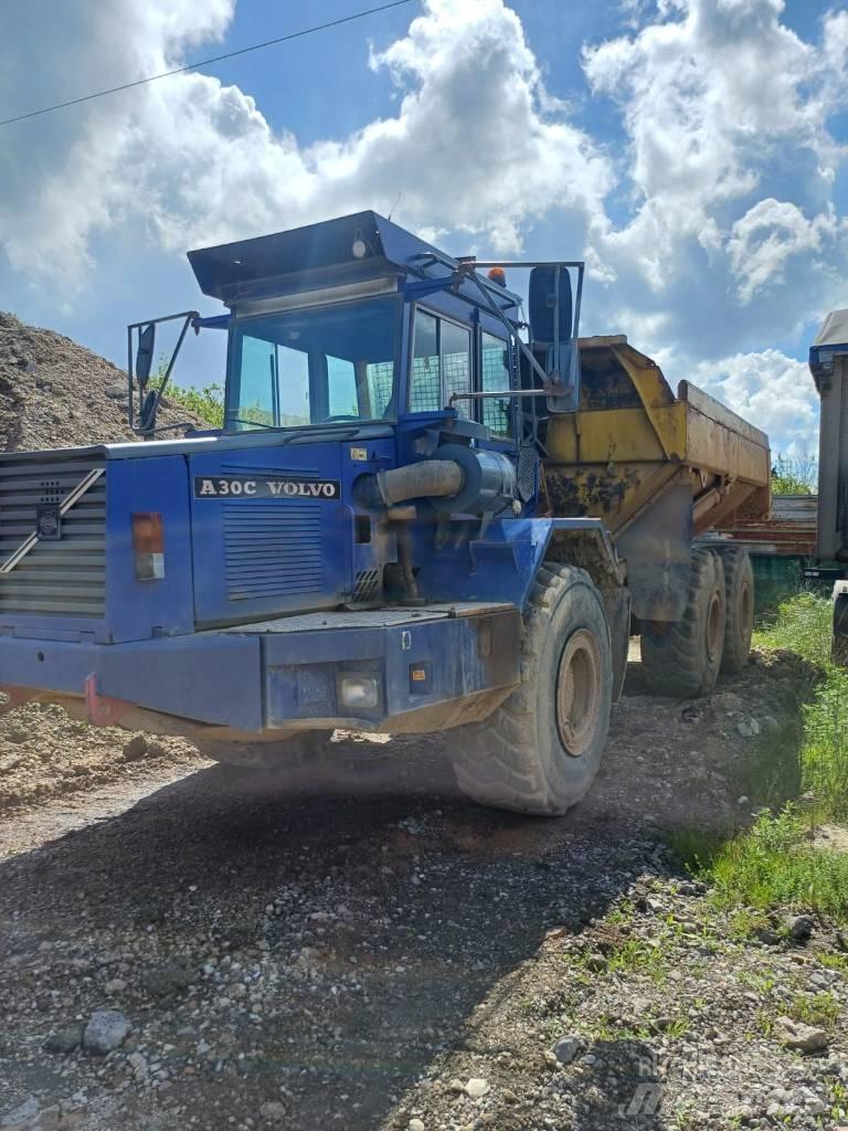 Volvo A30C Artikulētie pašizgāzēji