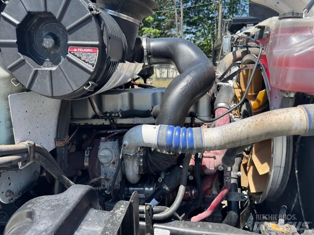 Mack GU 713 Pašizgāzējs