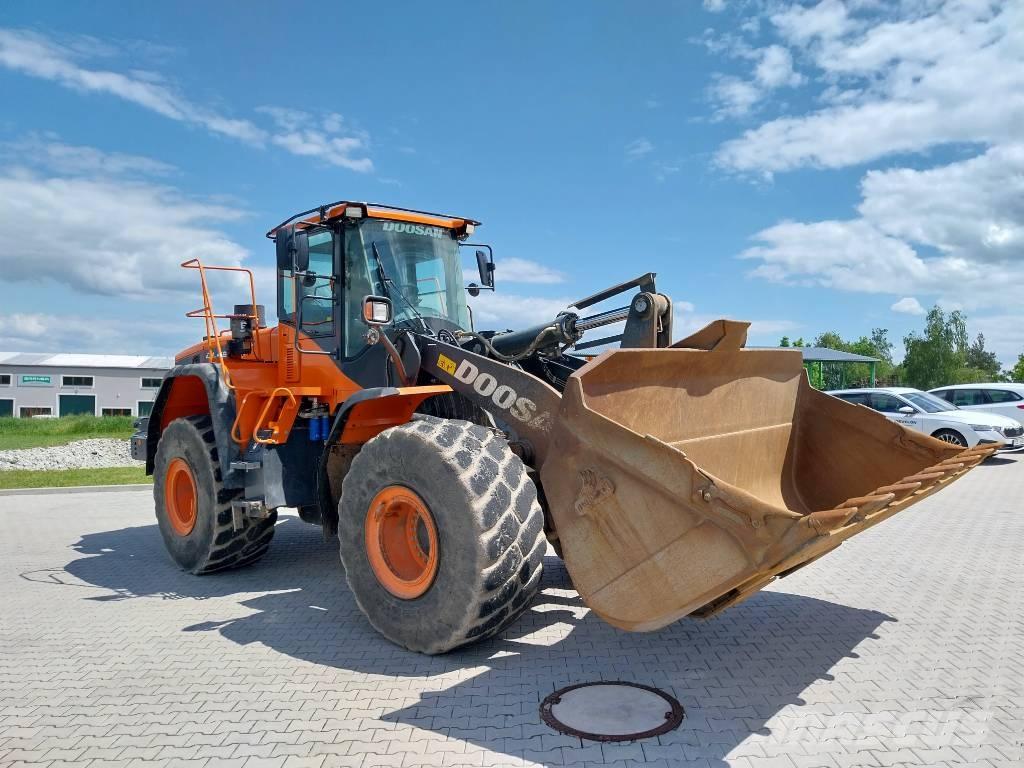 Doosan DL 420CVT-5 Iekrāvēji uz riteņiem