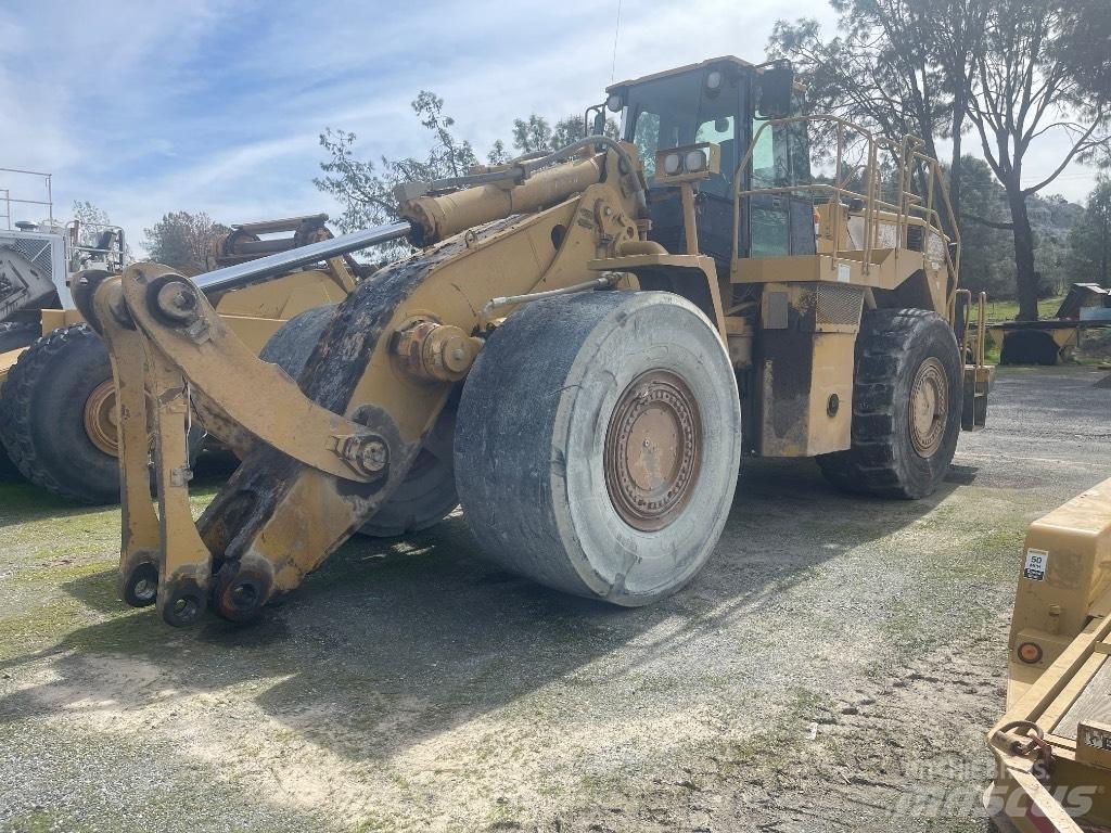 CAT 988 H Iekrāvēji uz riteņiem