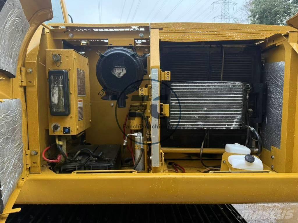 CAT 320 C L Kāpurķēžu ekskavatori