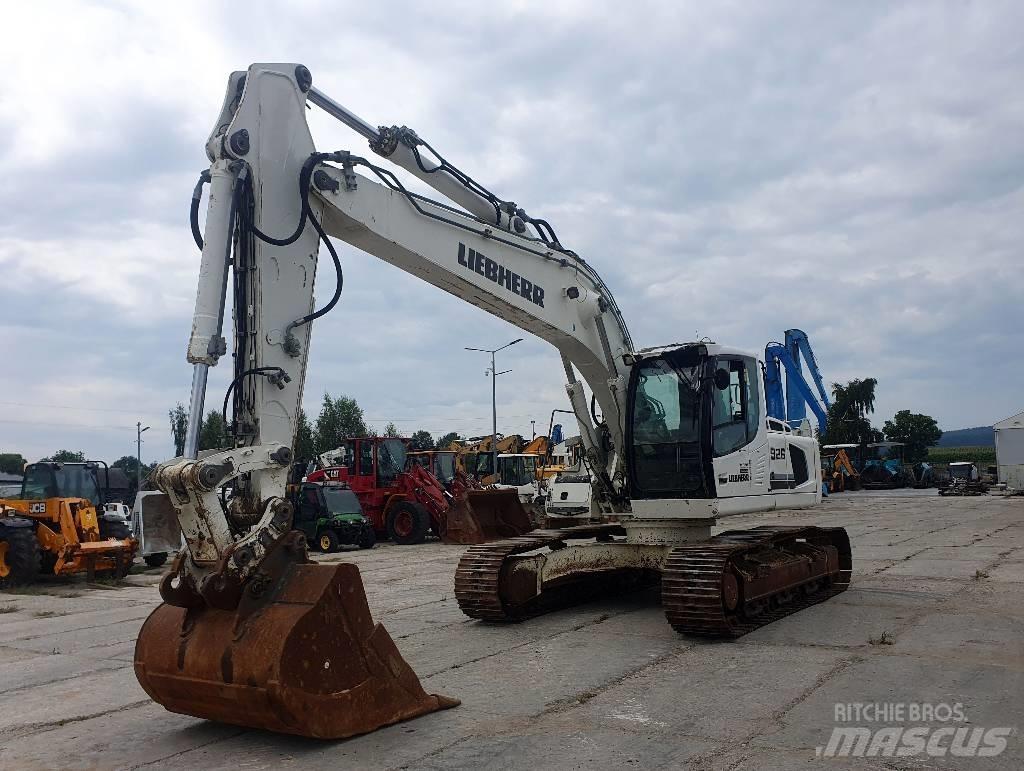 Liebherr R 926 LC Kāpurķēžu ekskavatori