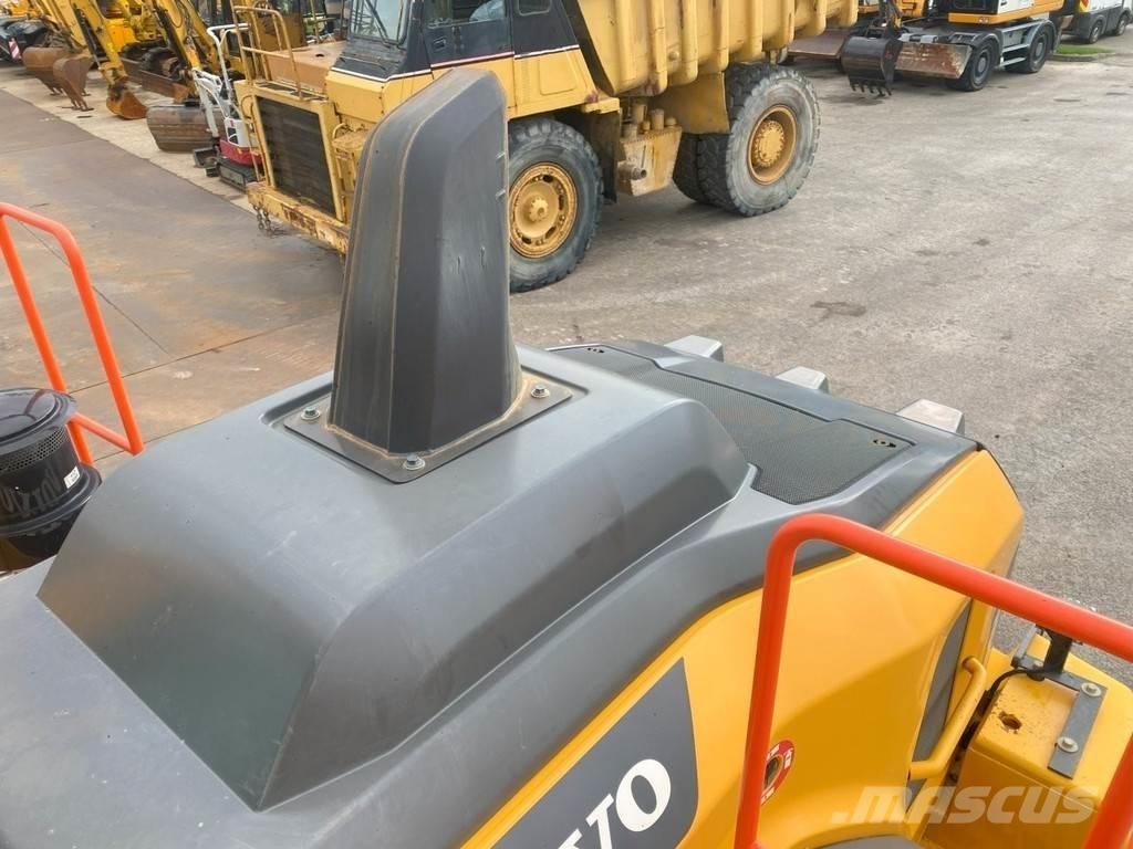 Volvo L120H NVT Iekrāvēji uz riteņiem