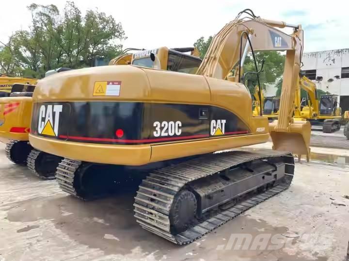 CAT 320 C Kāpurķēžu ekskavatori
