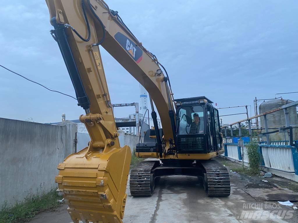 CAT 320 D Kāpurķēžu ekskavatori