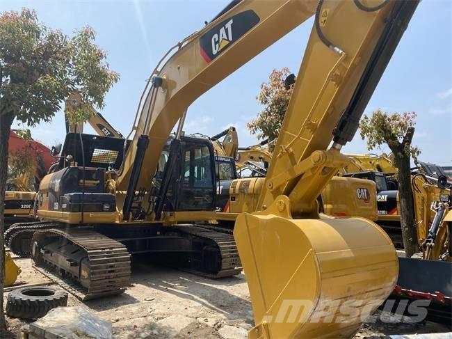 CAT 325 D Kāpurķēžu ekskavatori