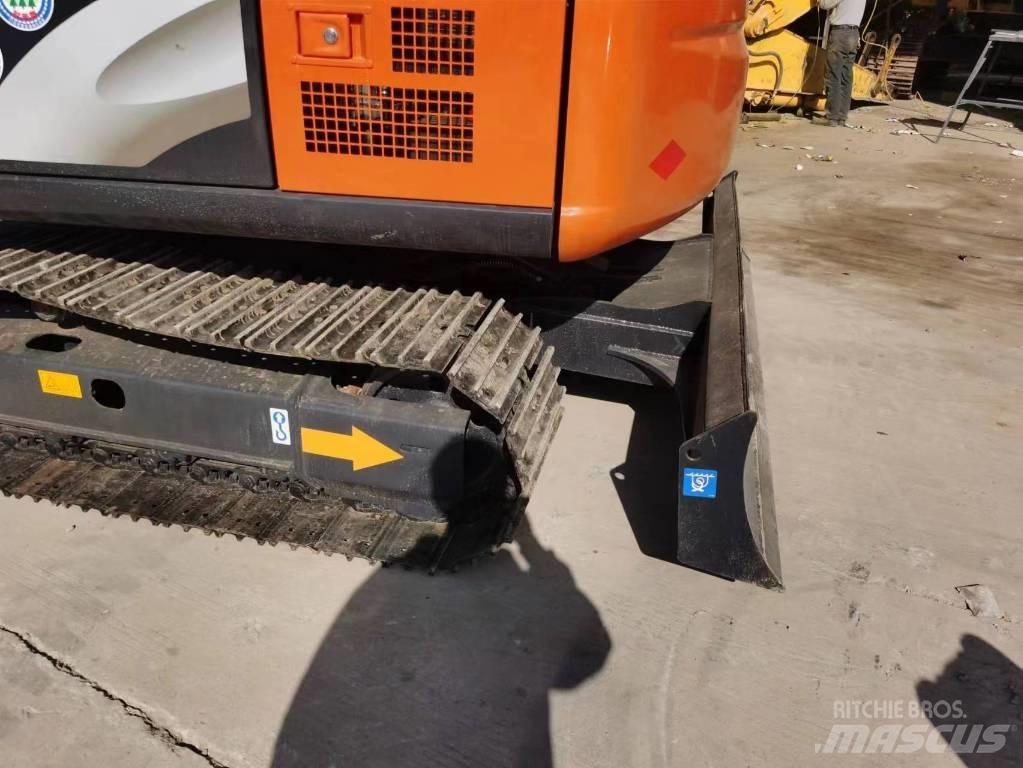 Hitachi ZX 70 Mini ekskavatori < 7 t