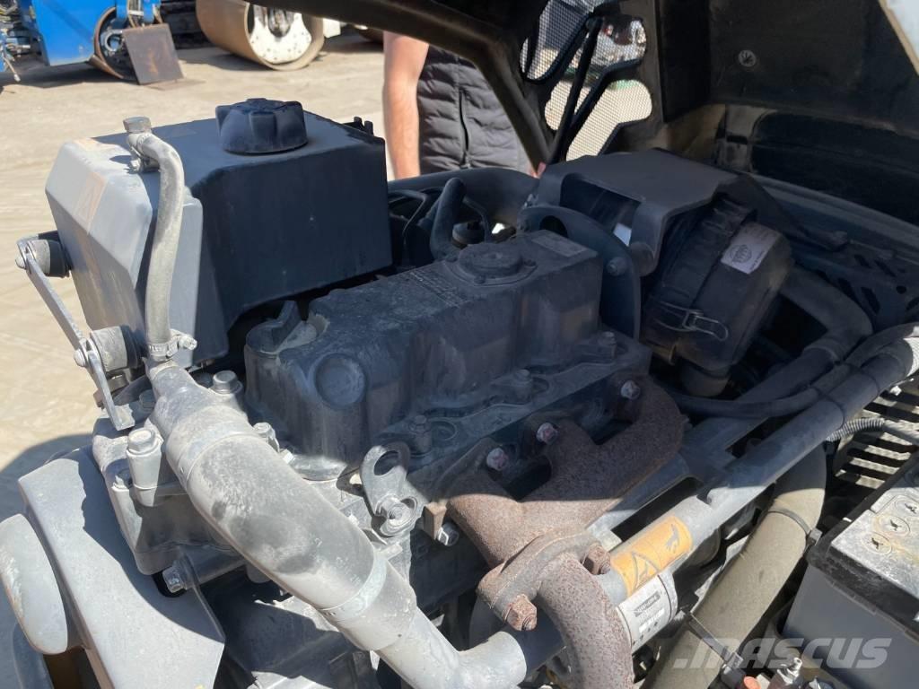 Hamm HD 12 VT Kombinētie veltņi