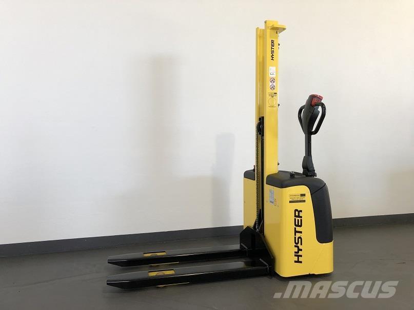 Hyster SC1.0 Pašgājēji krautnētāji