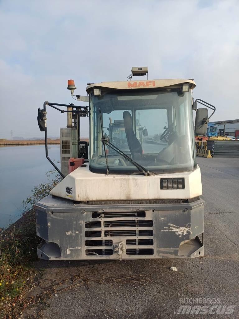 Mafi R336 Terminālie traktori