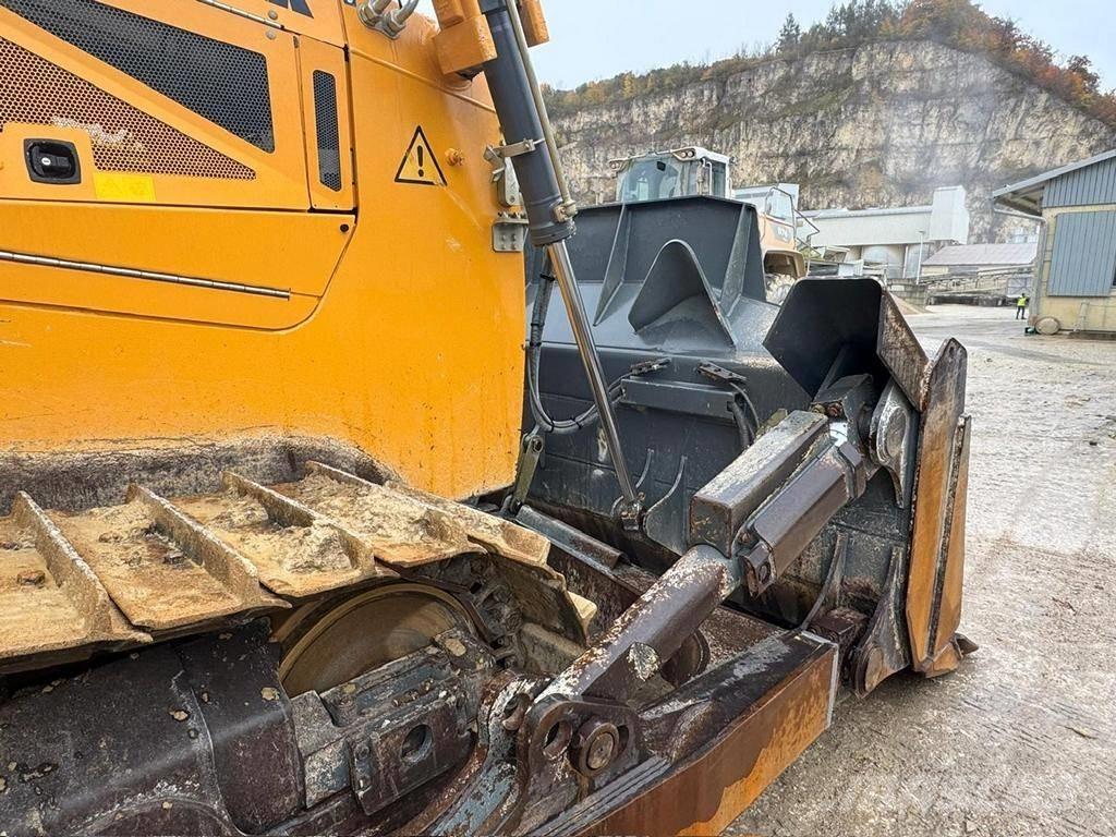 Liebherr PR 746 L Kāpurķēžu buldozeri
