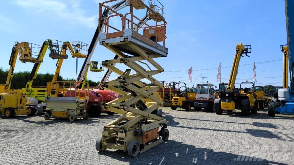 JLG 3246 ES Šķerveida pacēlāji