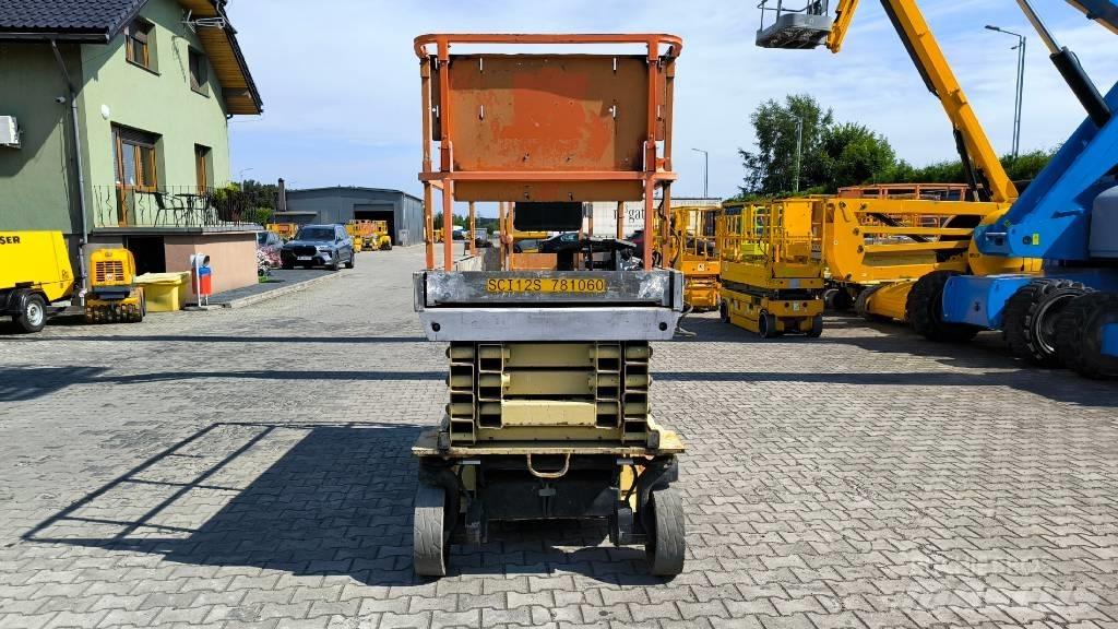JLG 3246 ES Šķerveida pacēlāji