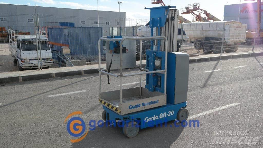 Genie GR 20 Vertikālie pacēlāji