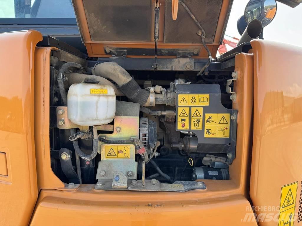 CASE CX 85 D SR Vidēja lieluma ekskavatori 7 t - 12 t