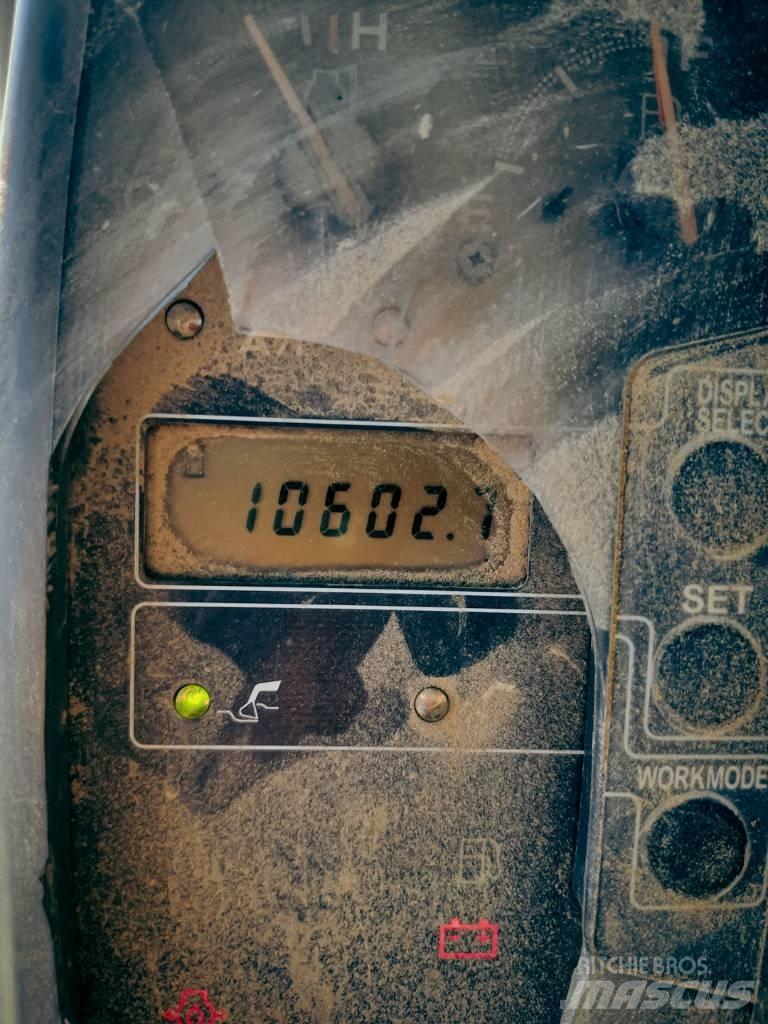 John Deere 330 CLC Kāpurķēžu ekskavatori