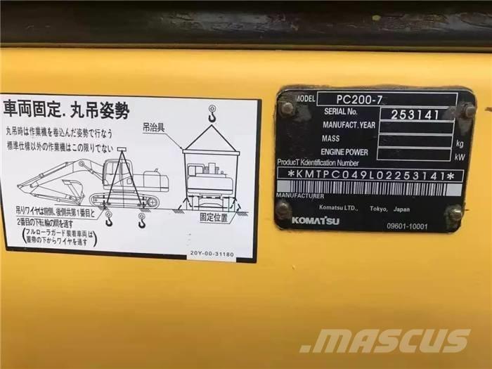 Komatsu PC 200-7 Kāpurķēžu ekskavatori