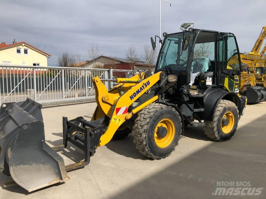 Komatsu WA80M-8 Mini iekrāvēji