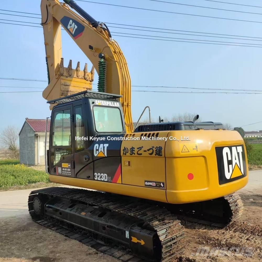 CAT 323gc Kāpurķēžu ekskavatori