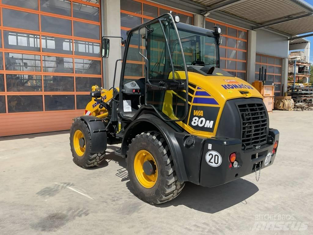 Komatsu WA80M-8 Iekrāvēji uz riteņiem