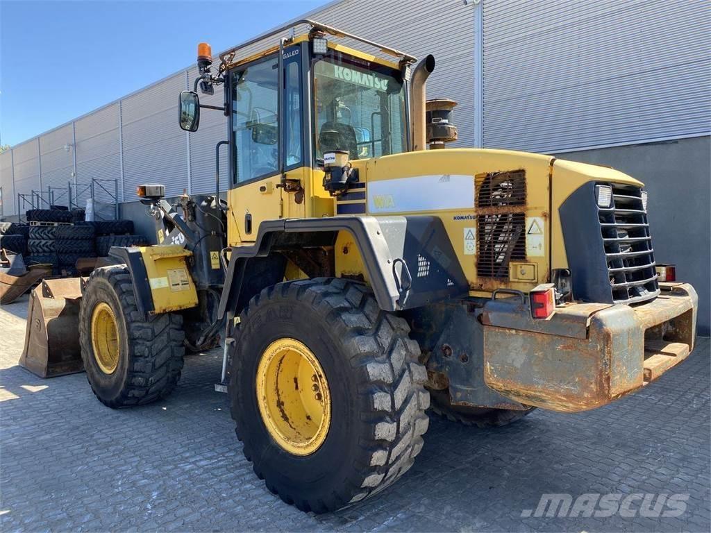 Komatsu WA250PZ-5 Iekrāvēji uz riteņiem