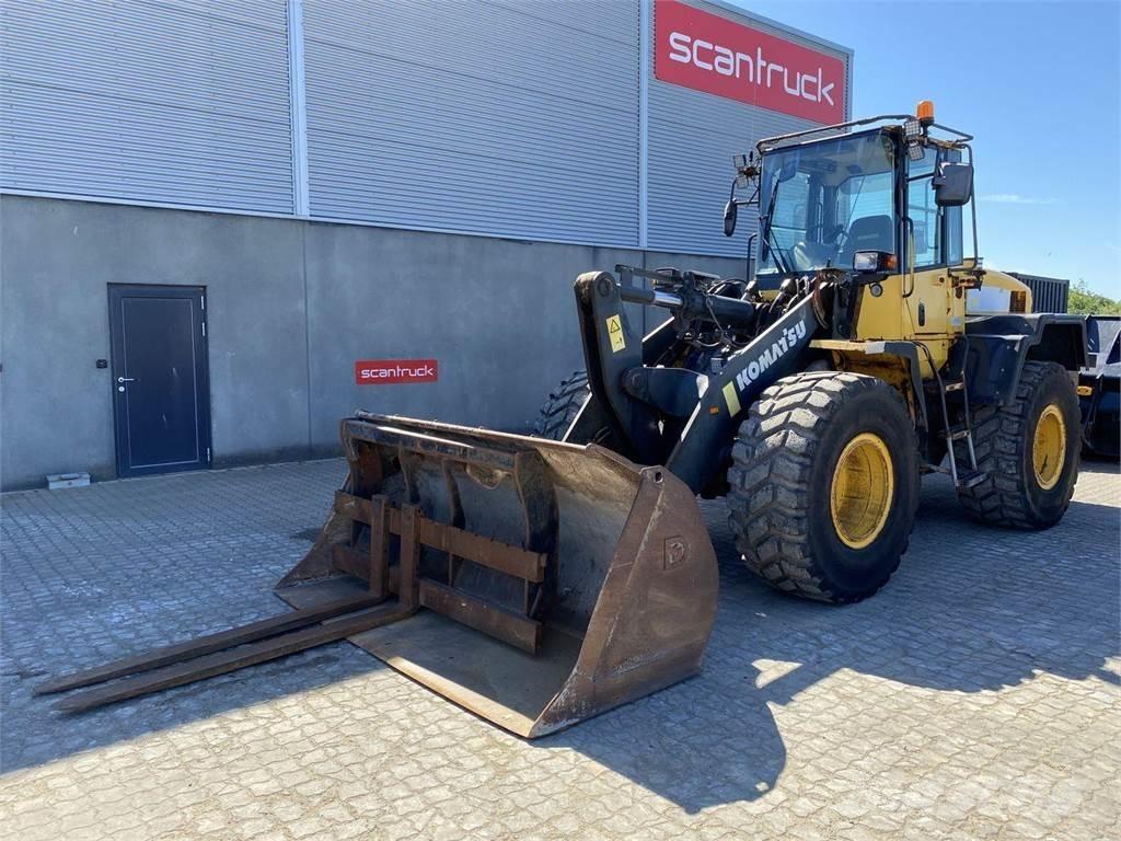 Komatsu WA250PZ-5 Iekrāvēji uz riteņiem