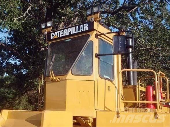 CAT 826C Atkritumu preses