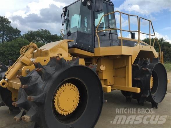 CAT 826G Atkritumu preses