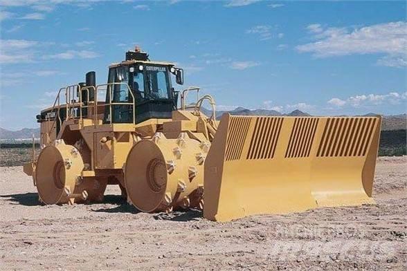 CAT 836H Atkritumu preses