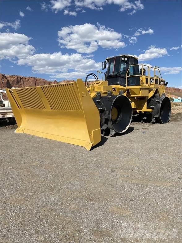 CAT 836H Atkritumu preses