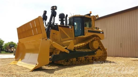 CAT D8T Kāpurķēžu buldozeri