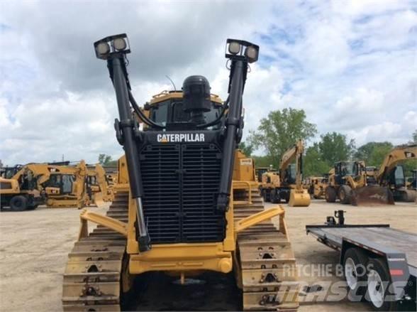 CAT D8T Kāpurķēžu buldozeri