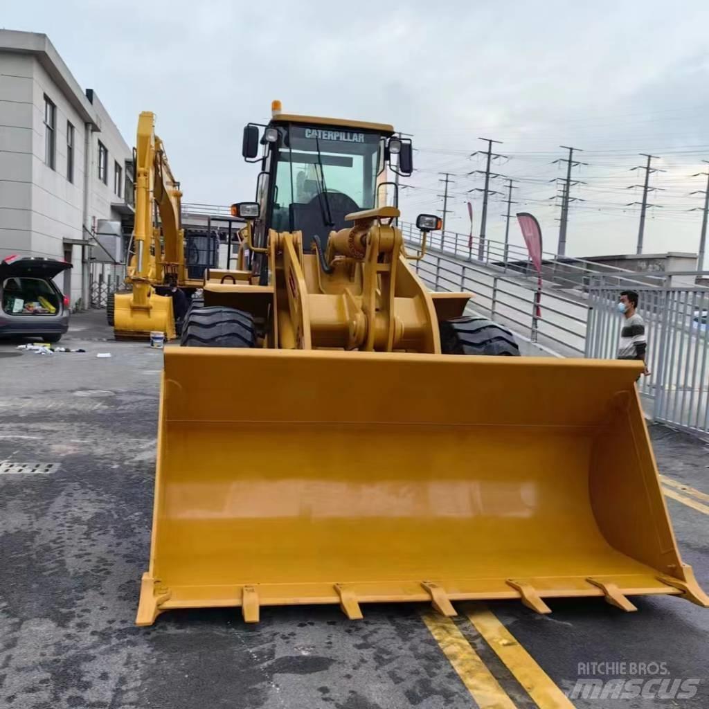 CAT 966 H Iekrāvēji uz riteņiem