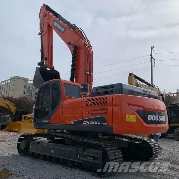 Doosan 300LC-9C Kāpurķēžu ekskavatori