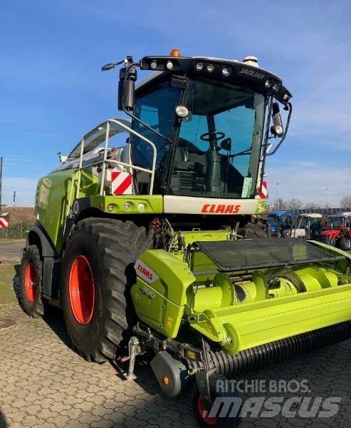 CLAAS JAGUAR 970 Lopbarības novācēji