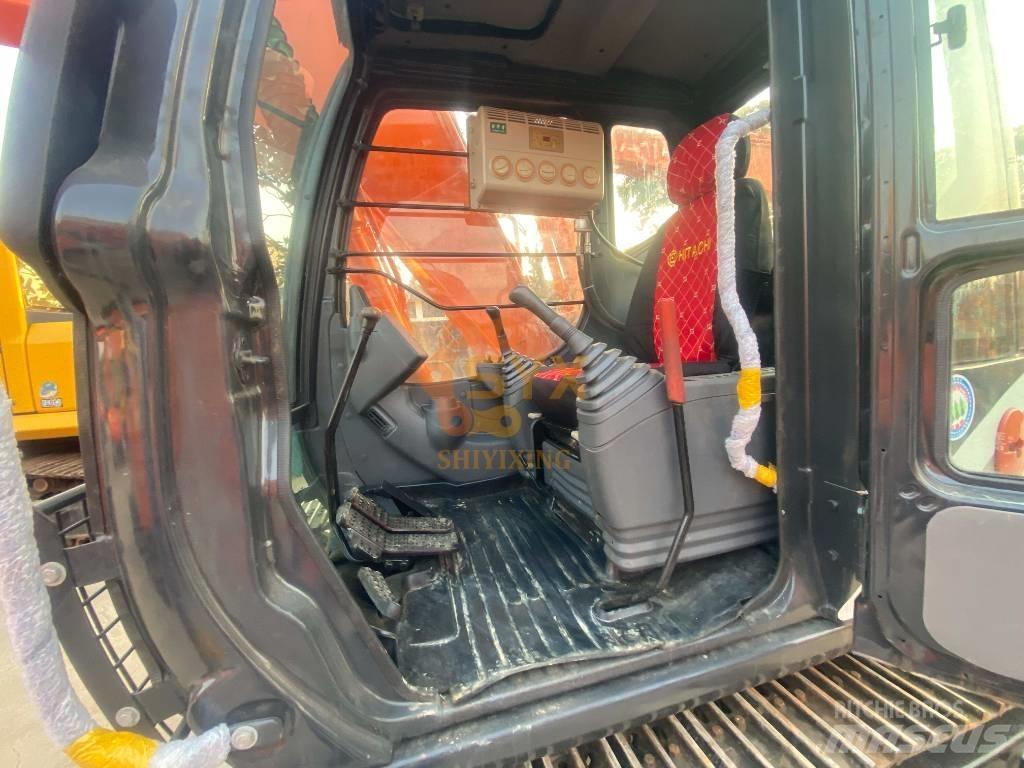 Hitachi EX 120 Kāpurķēžu ekskavatori